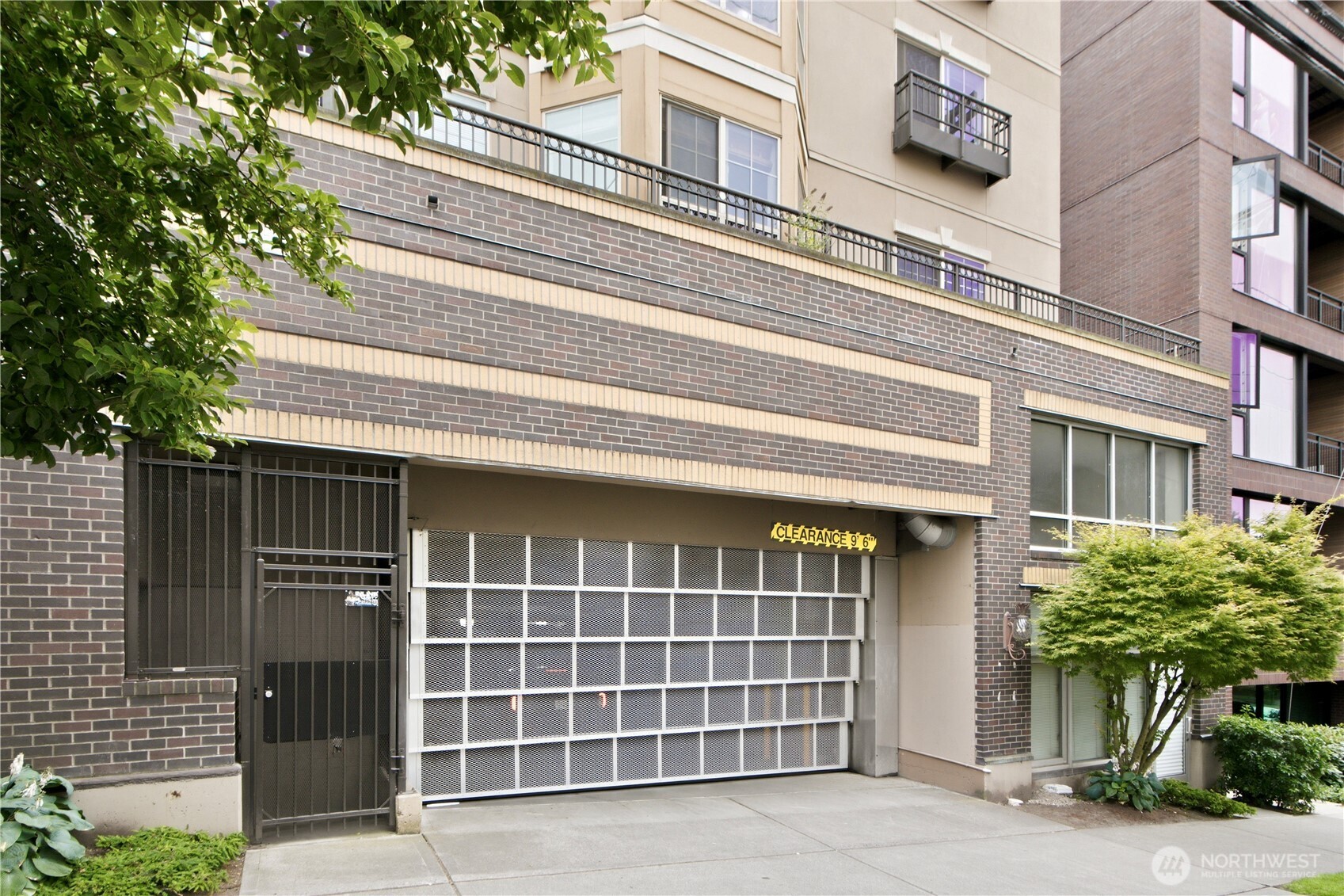 1125 E Olive Street C Property Photo 17
