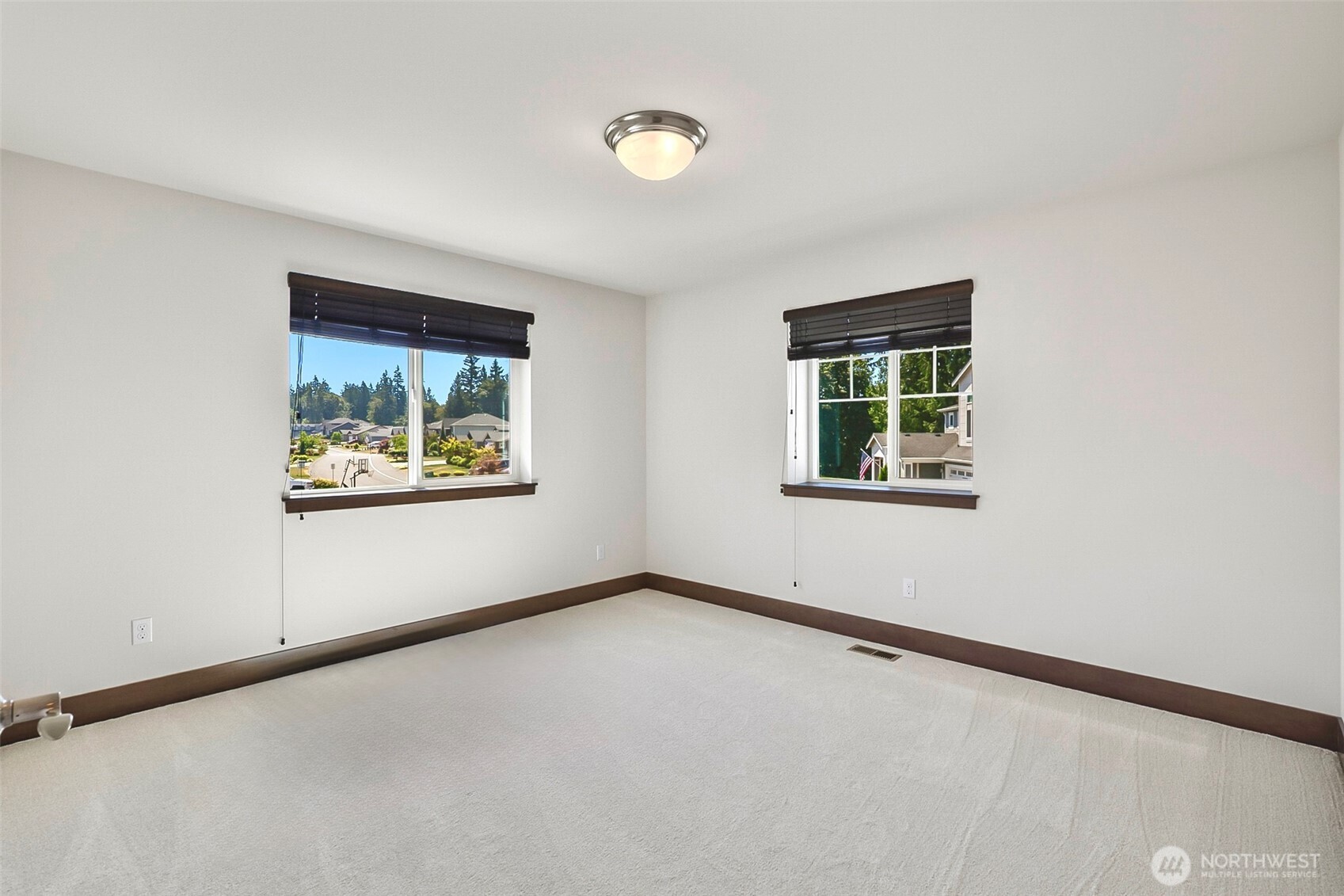5517 159th Avenue Property Photo 29
