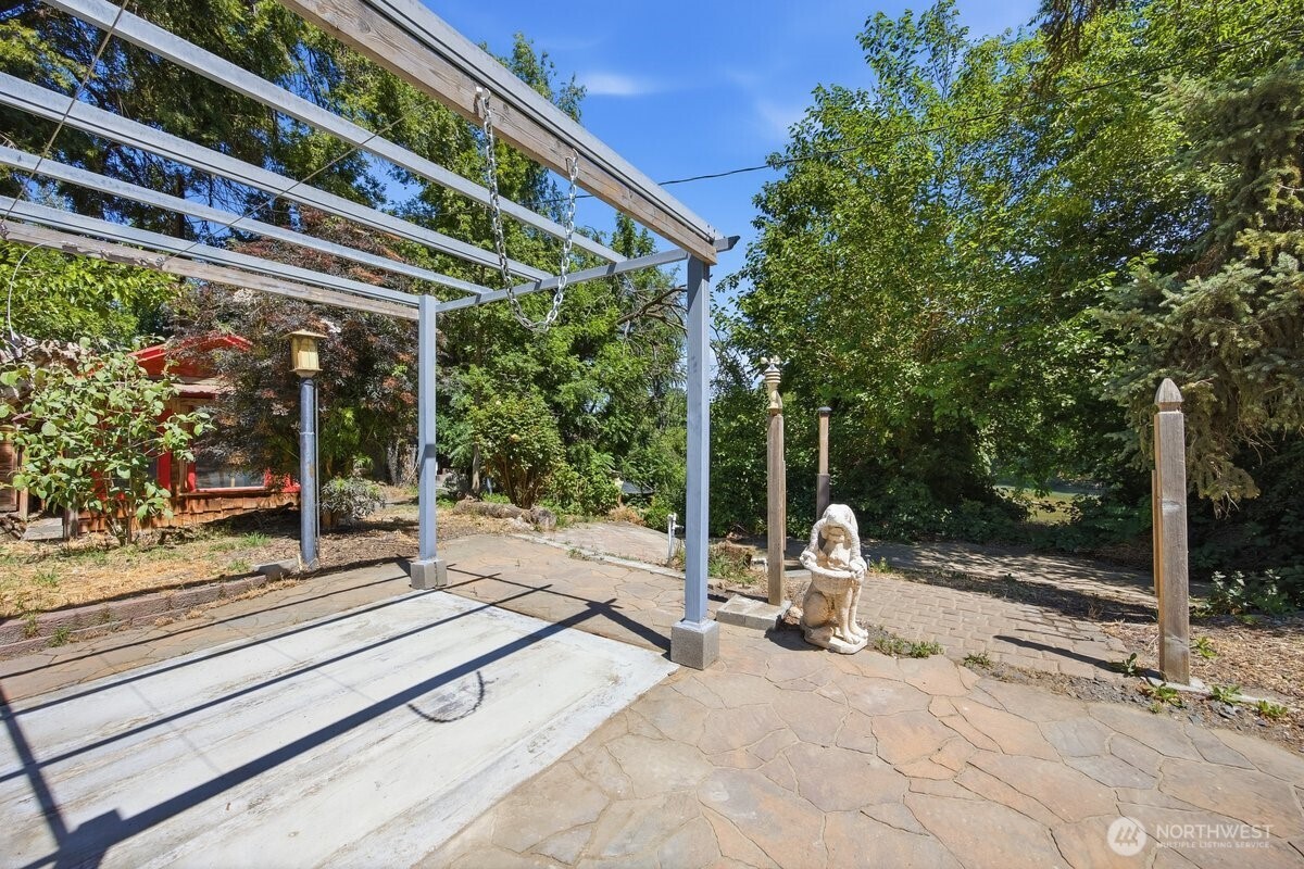 76704 N Yakima River Road Property Photo 6