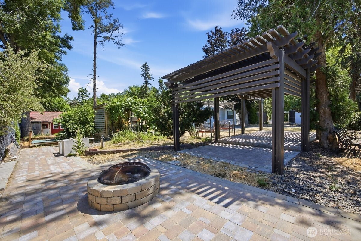 76704 N Yakima River Road Property Photo 9