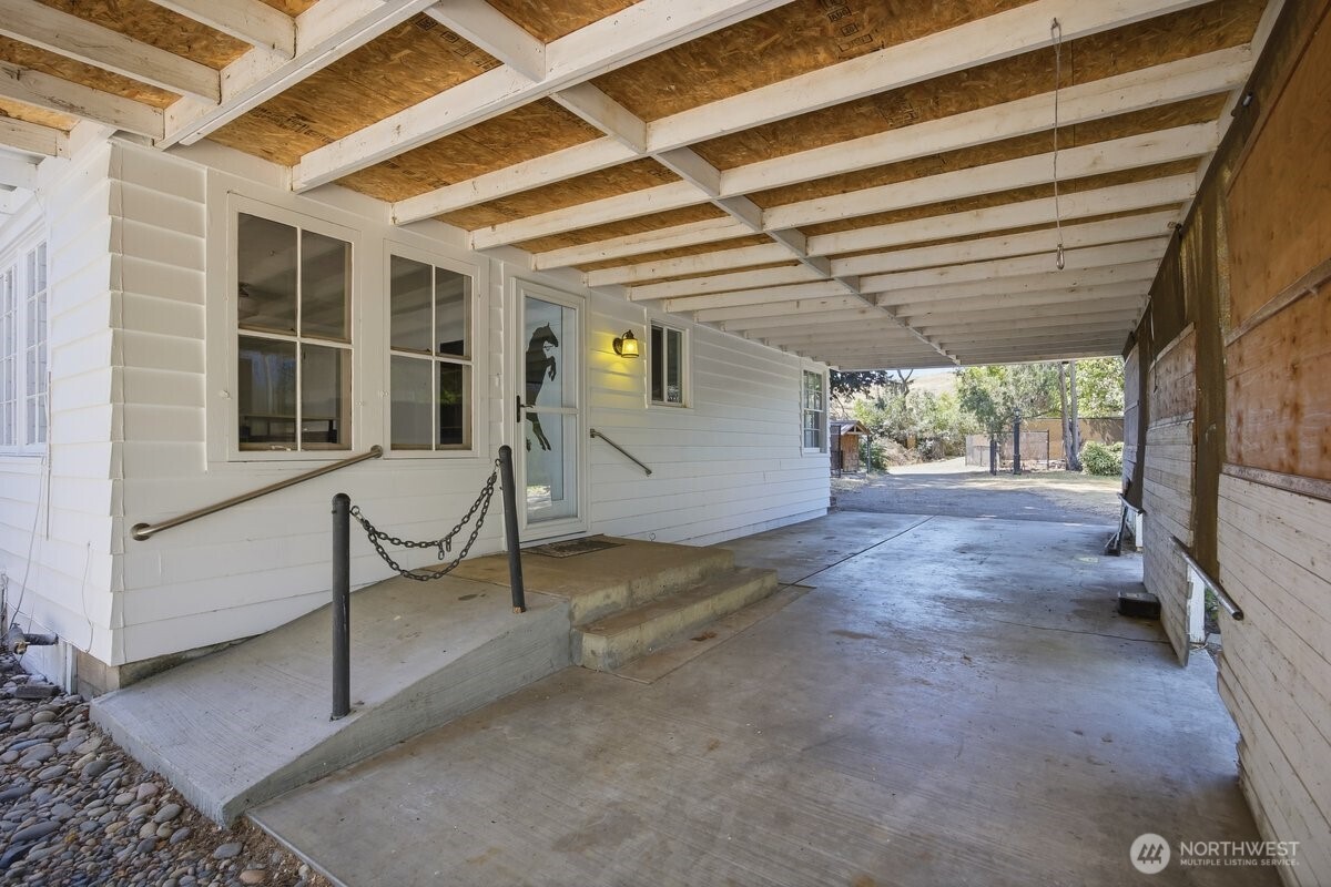 76704 N Yakima River Road Property Photo 34