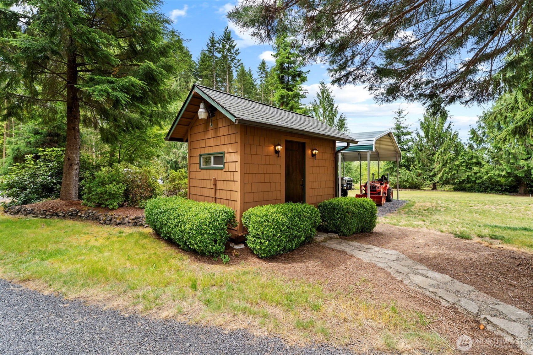 231 Winter Road Property Photo 31