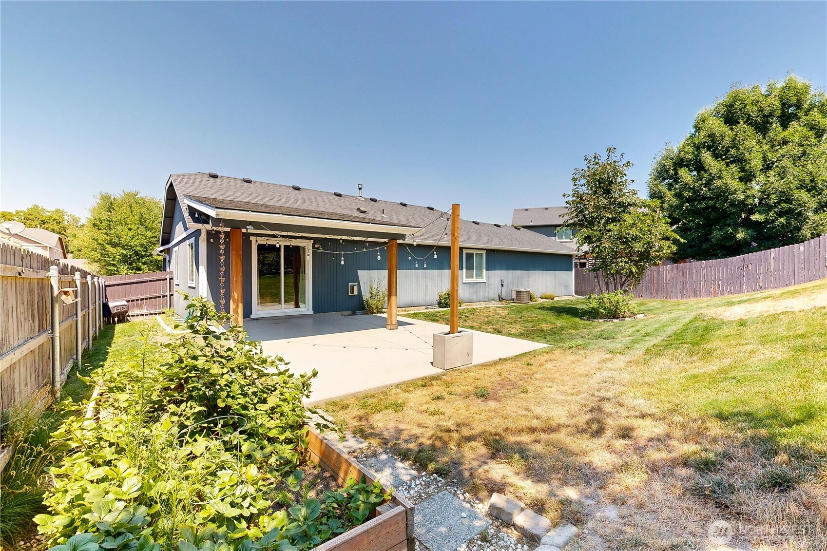 965 Hedine Road Property Photo 32
