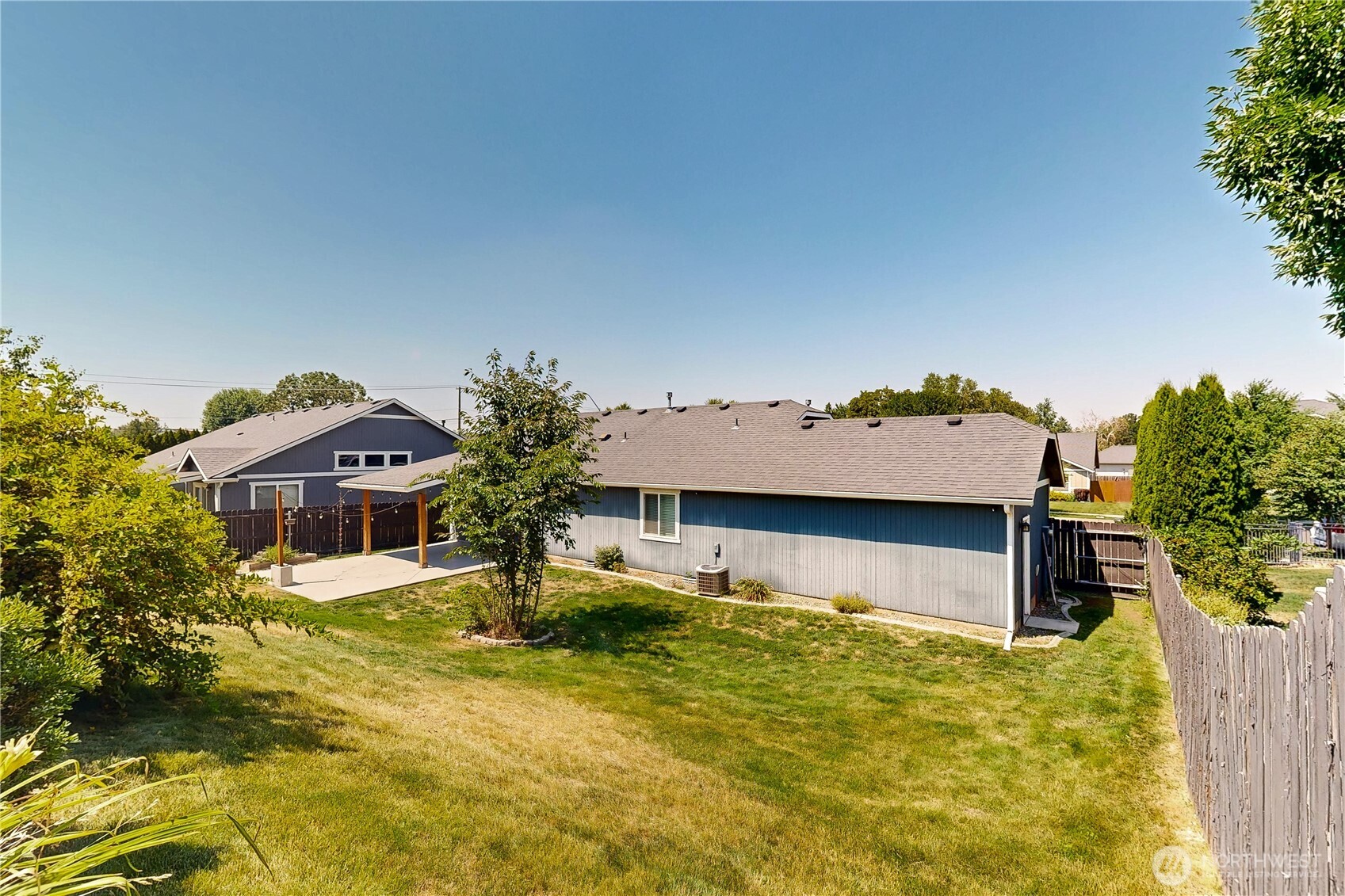 965 Hedine Road Property Photo 33