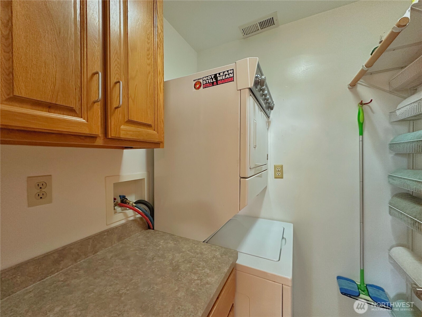 400 Partello Park Property Photo 22