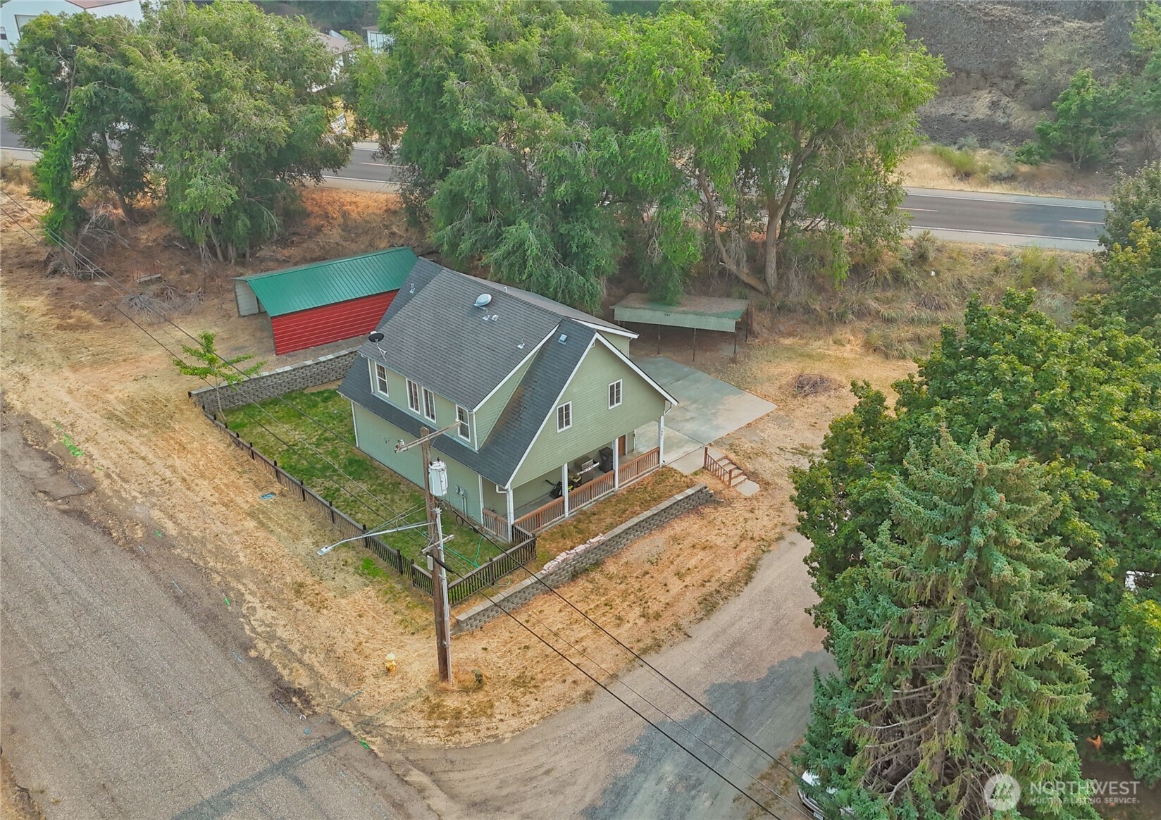 400 Partello Park Property Photo 33