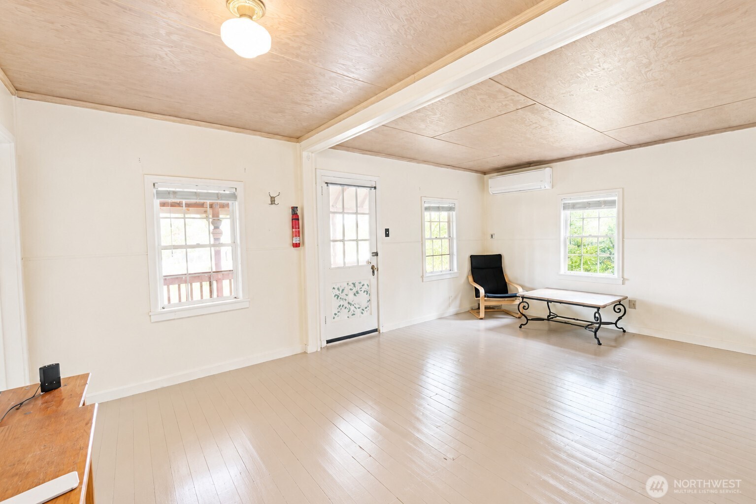 26403 Park Property Photo 9