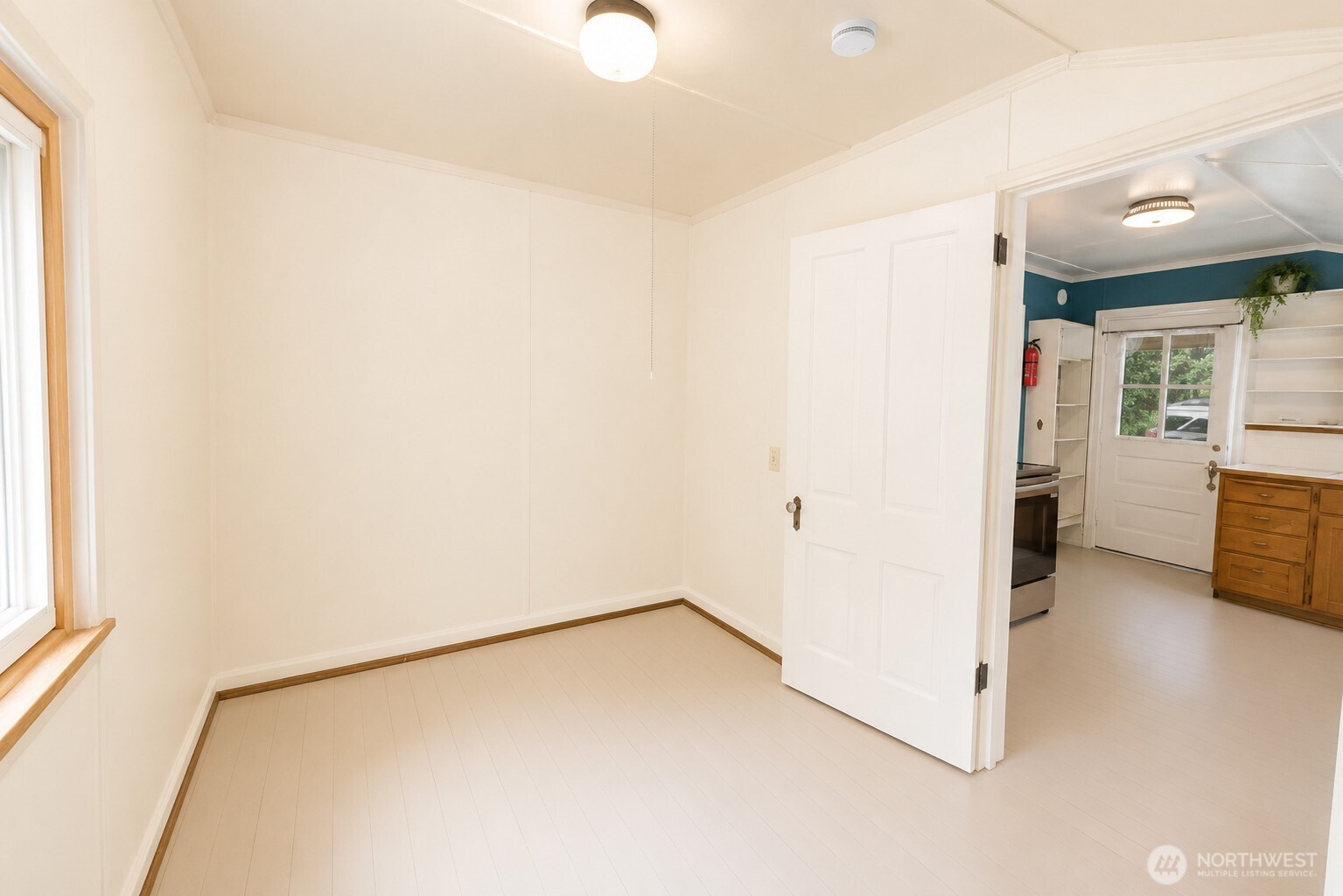26403 Park Property Photo 21