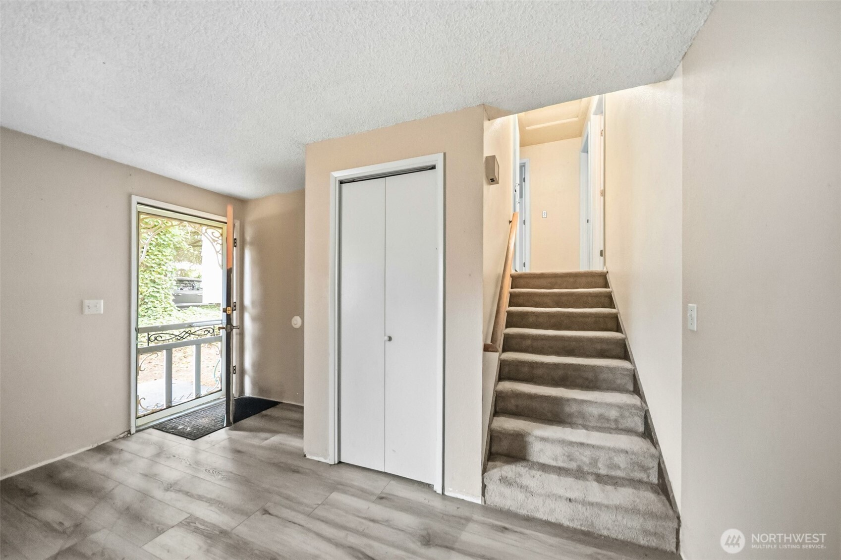 4391 Se Horstman Road Property Photo 2