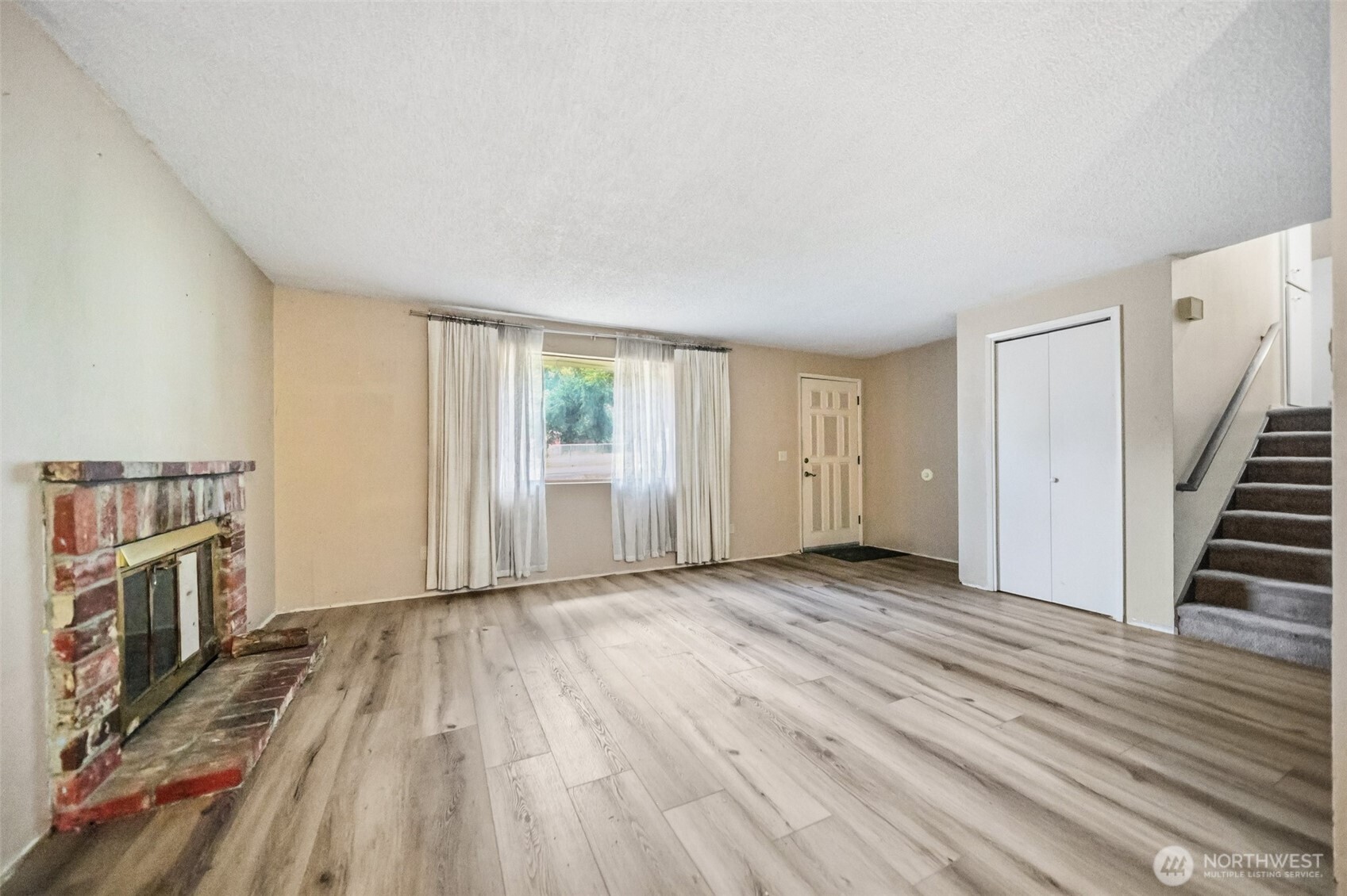 4391 Se Horstman Road Property Photo 4