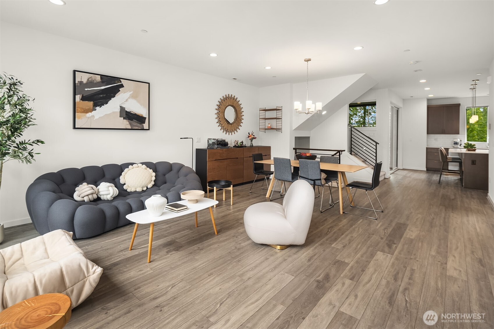 21708 24th Avenue B Property Photo 4
