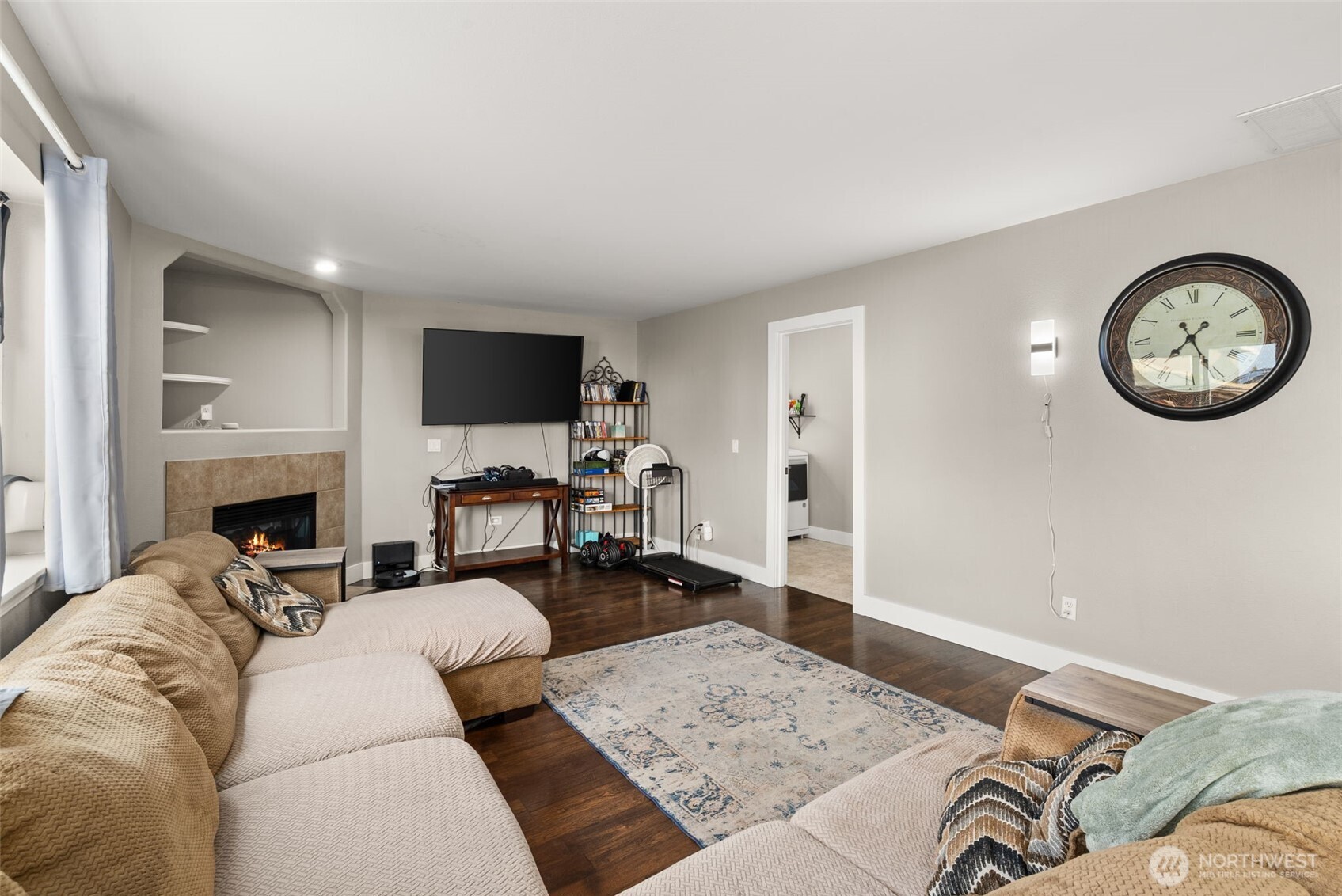 9156 Canal Road Property Photo 14