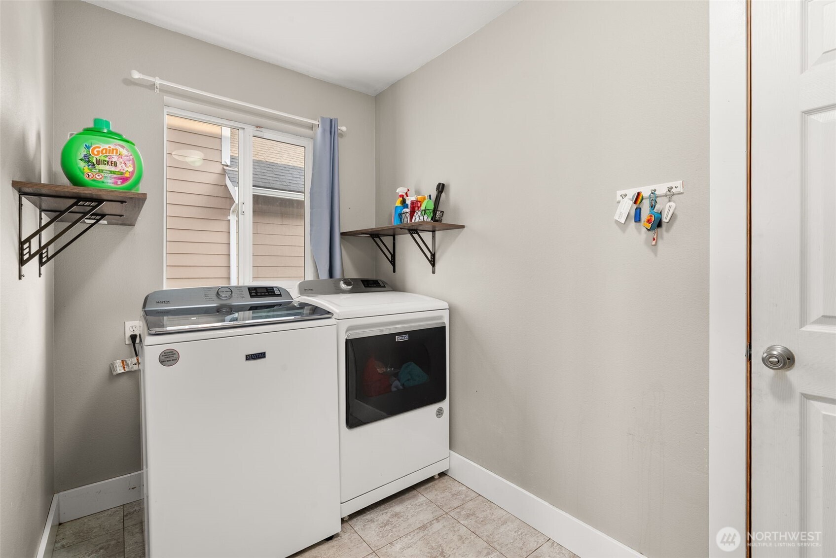 9156 Canal Road Property Photo 16