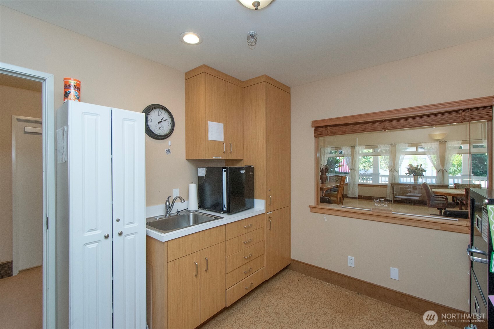 202 Birdsong Lane Property Photo 12