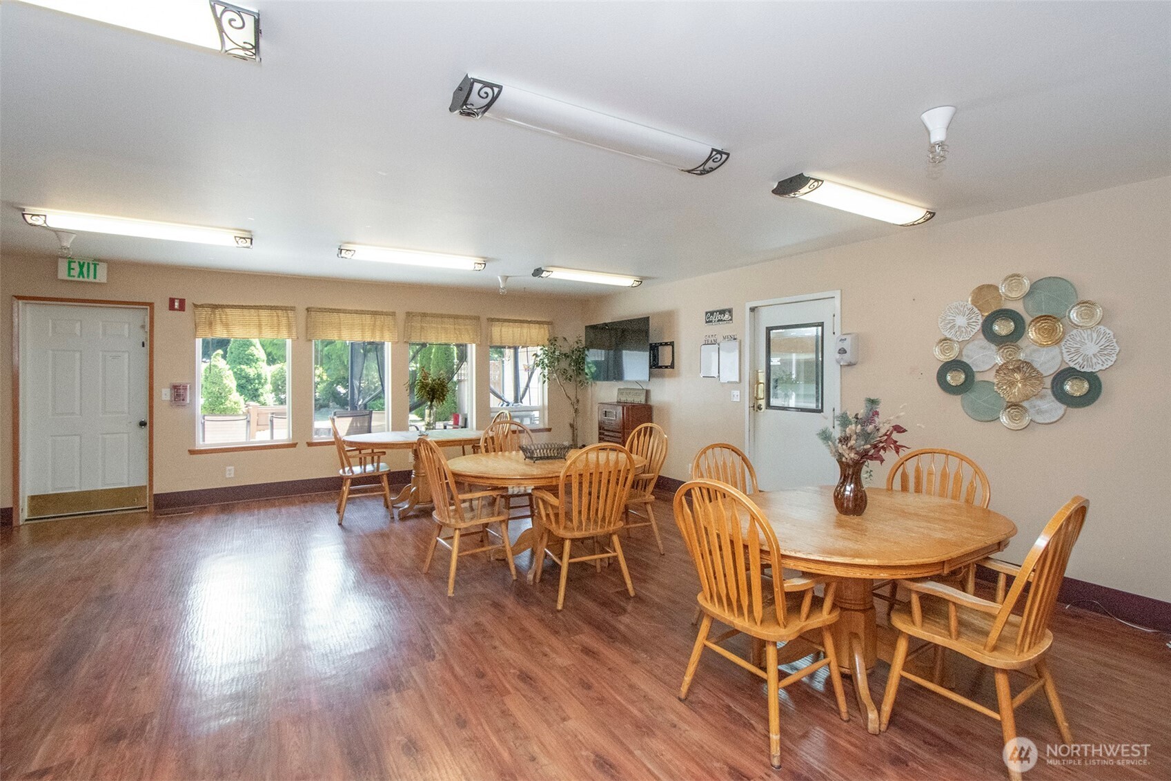 202 Birdsong Lane Property Photo 14