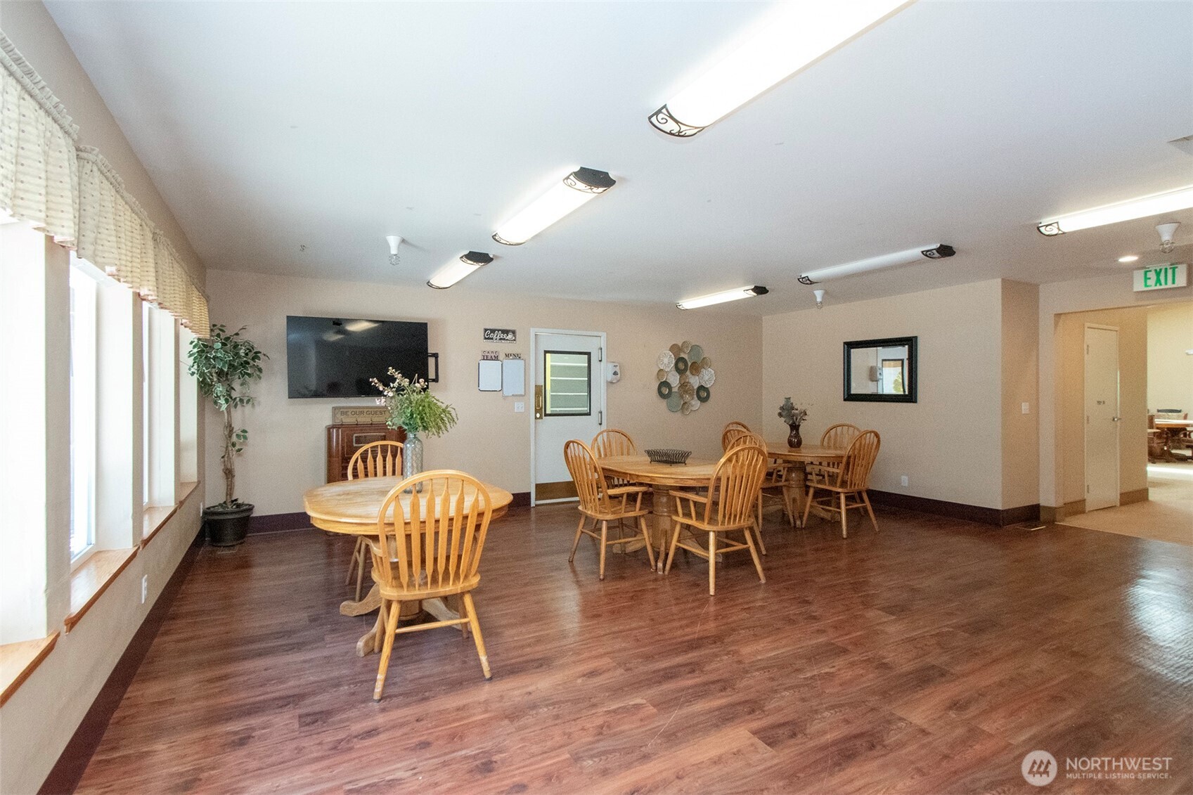 202 Birdsong Lane Property Photo 15