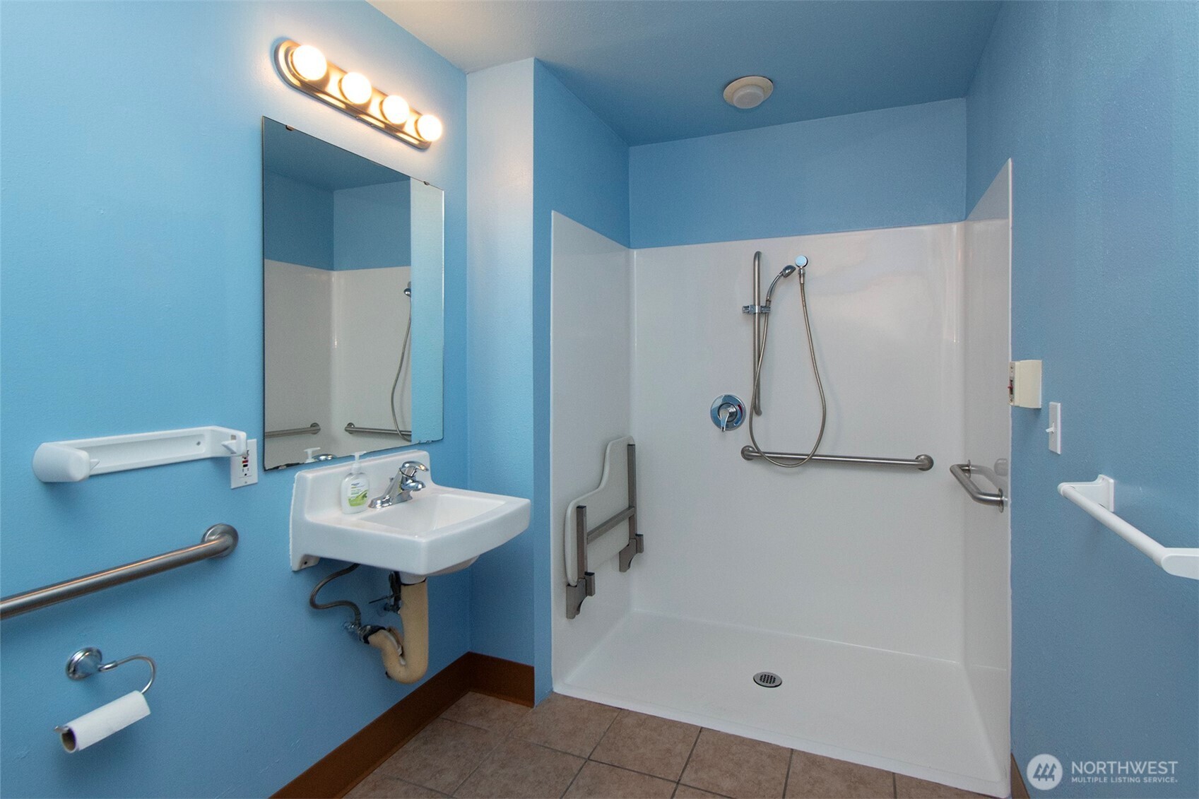 202 Birdsong Lane Property Photo 20