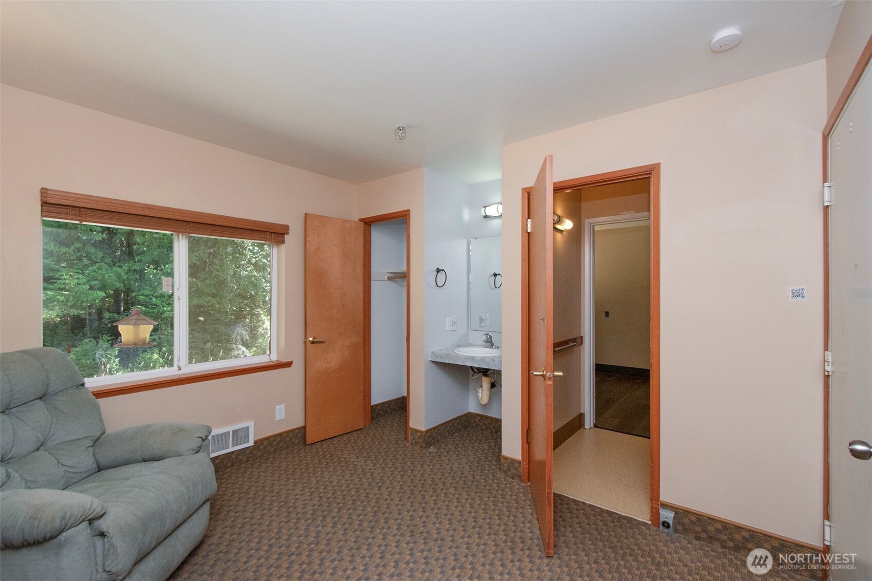 202 Birdsong Lane Property Photo 23
