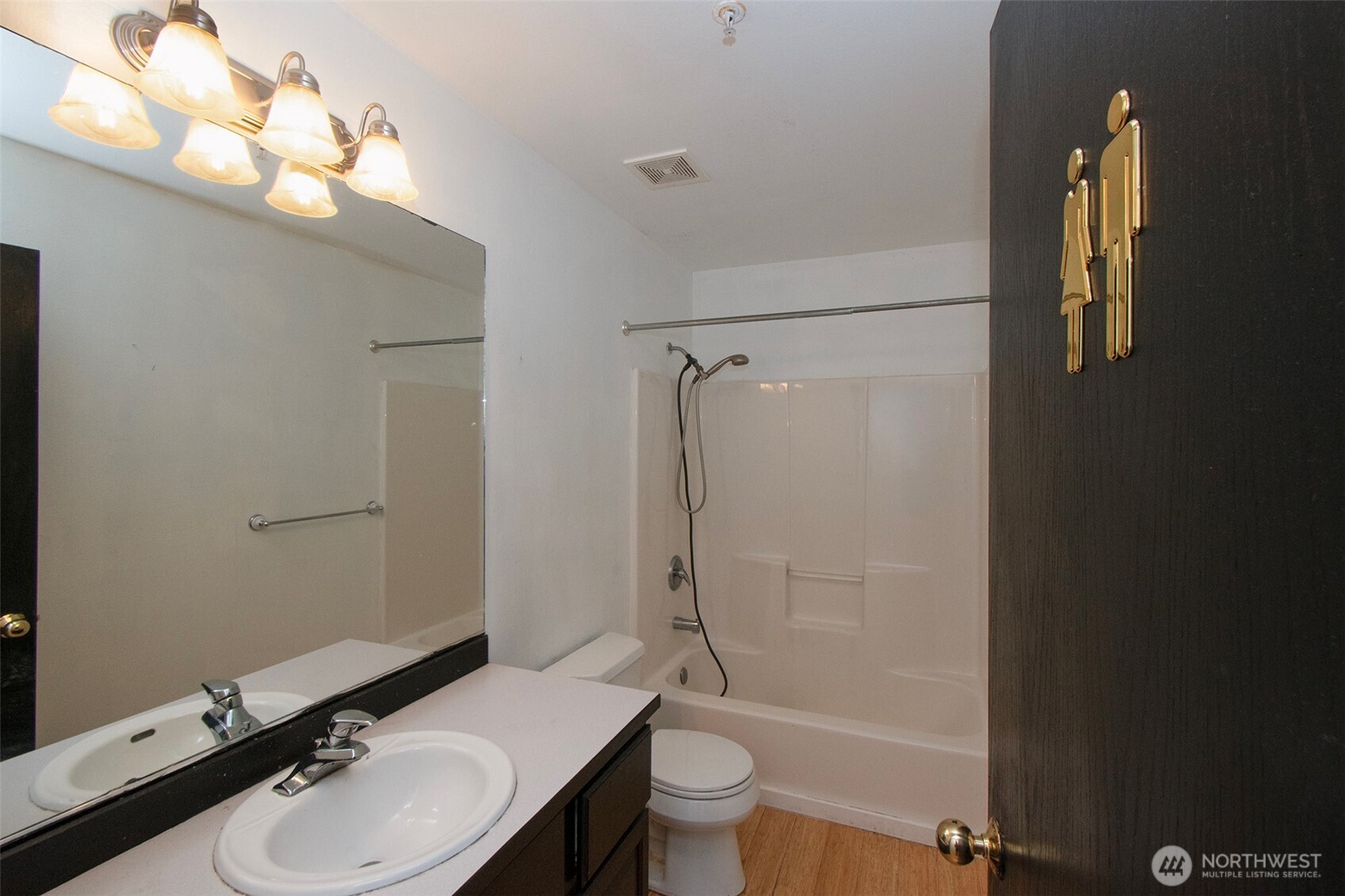 202 Birdsong Lane Property Photo 38