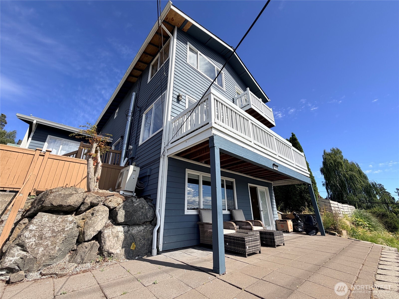 5006 3rd Avenue Property Photo 2