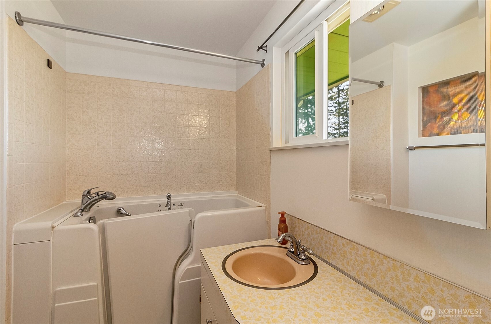 7202 21st Place Property Photo 8