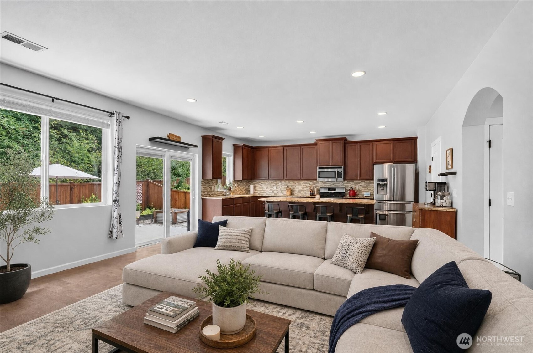 1618 Hudson Street Property Photo 12