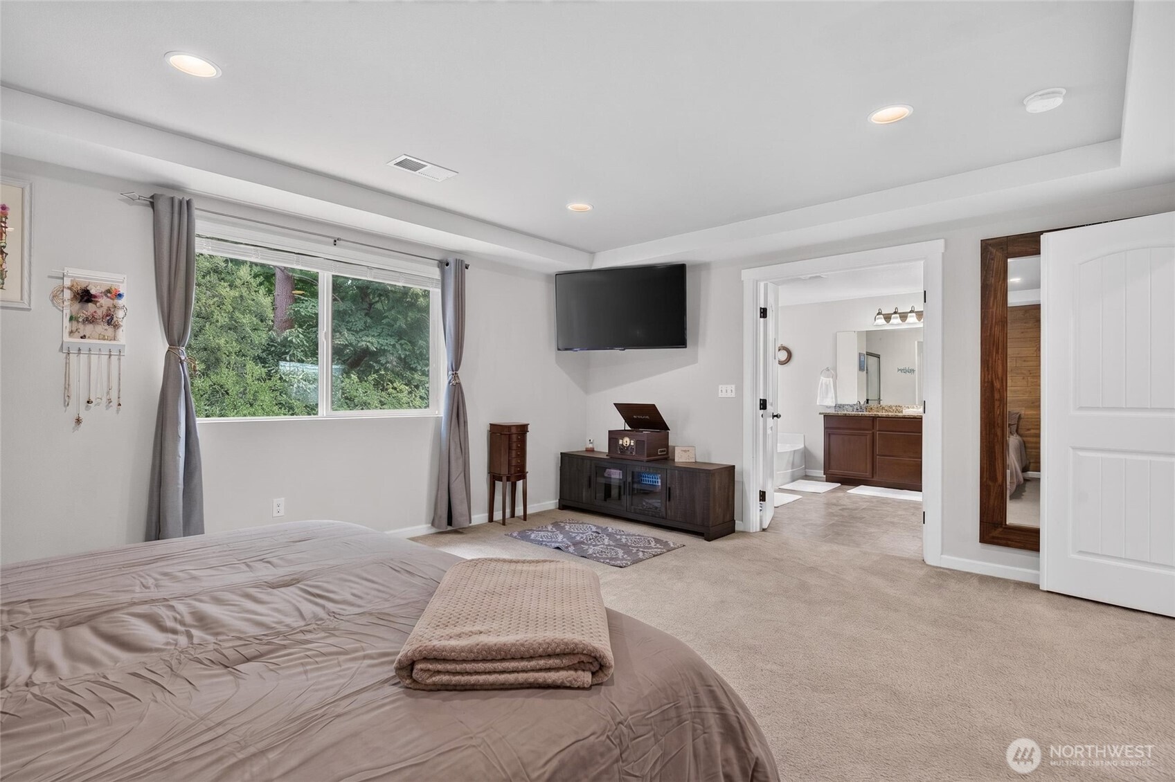 1618 Hudson Street Property Photo 20