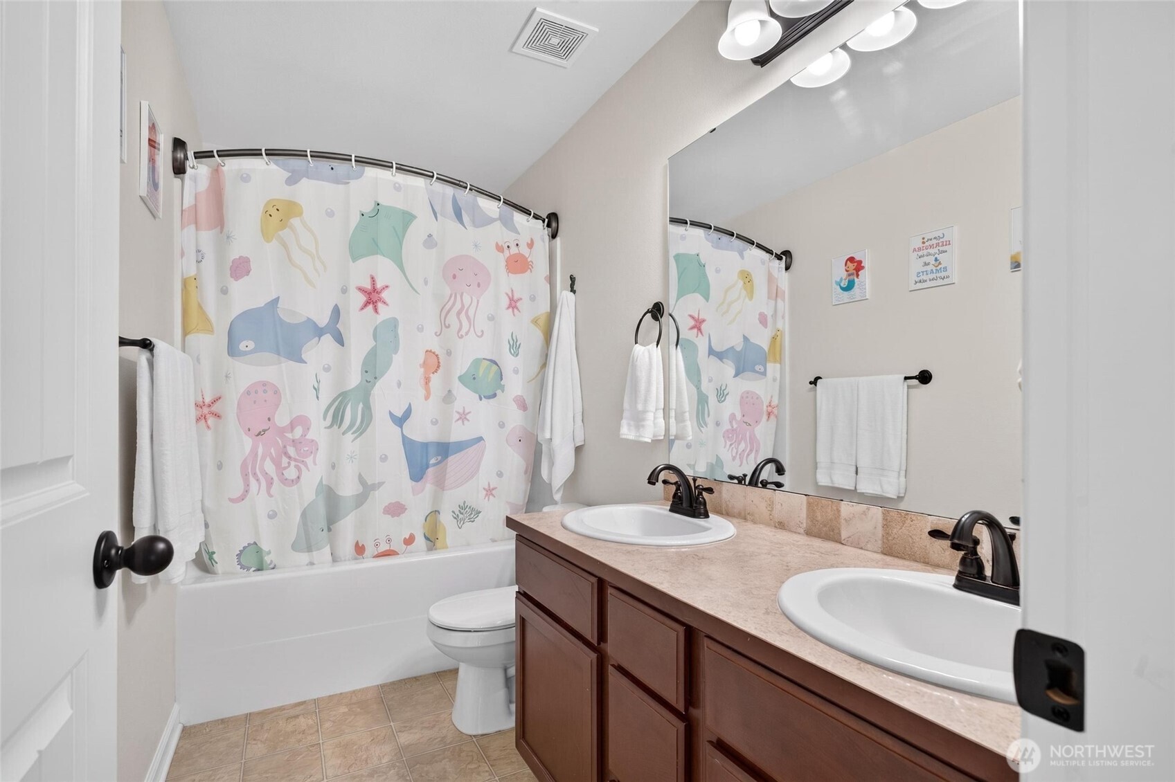 1618 Hudson Street Property Photo 28