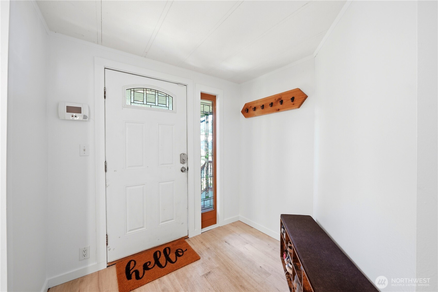516 Beach Drive Property Photo 4