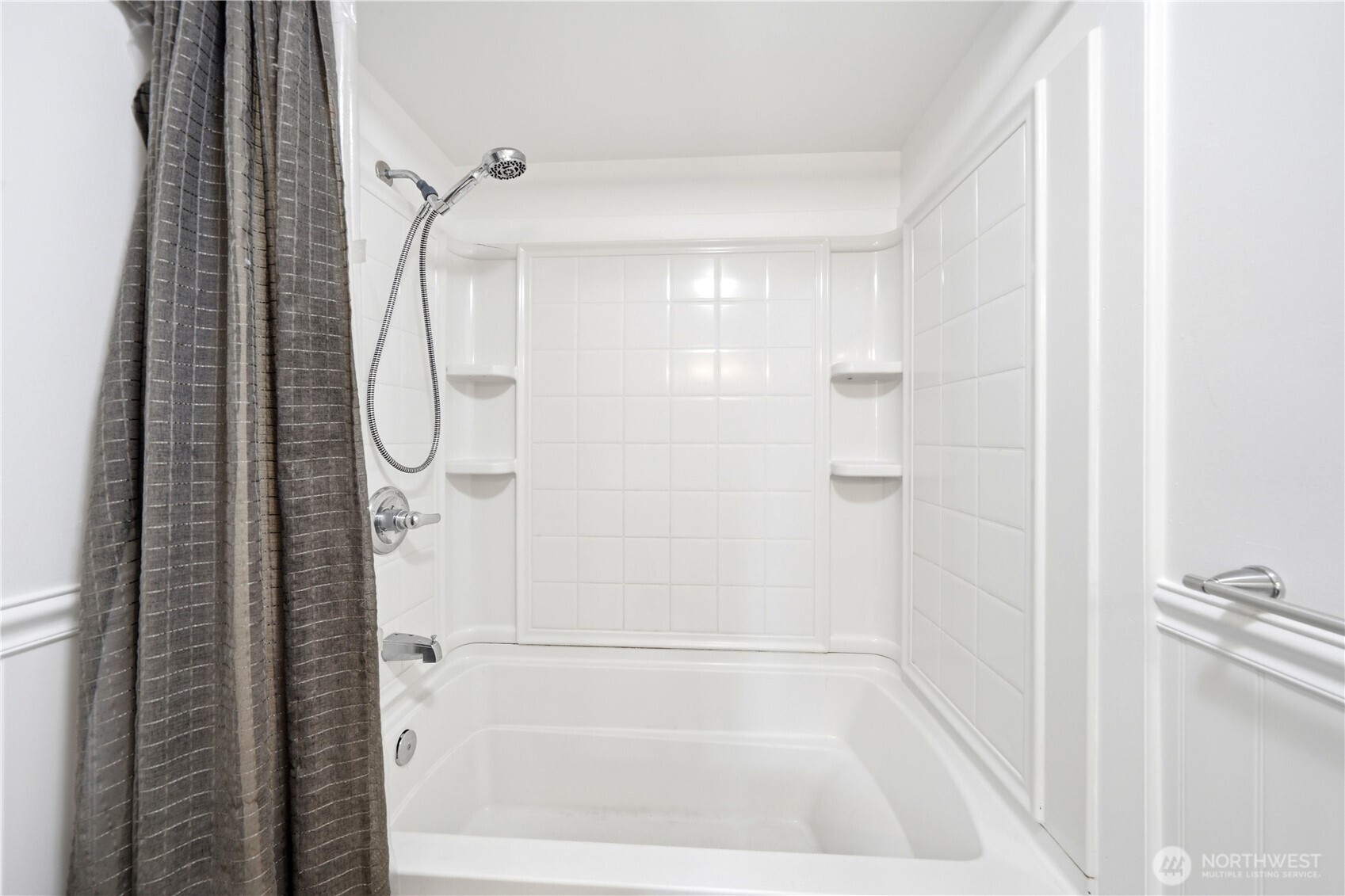 516 Beach Drive Property Photo 22