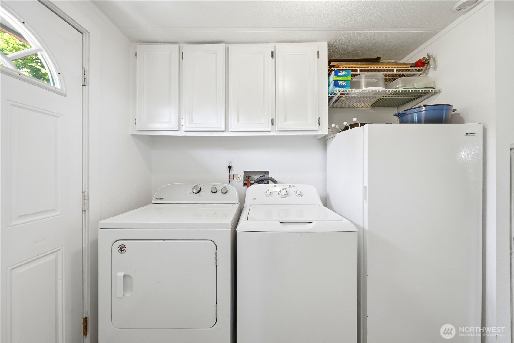 516 Beach Drive Property Photo 24