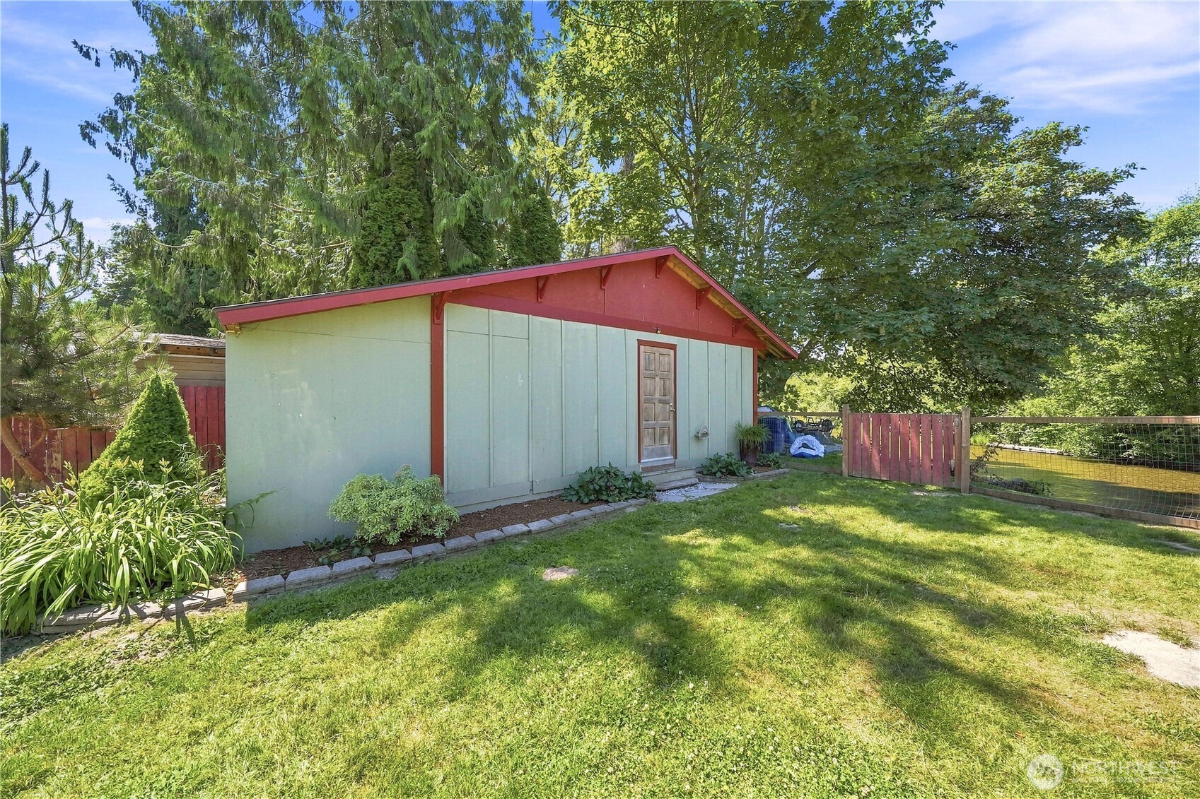 516 Beach Drive Property Photo 34