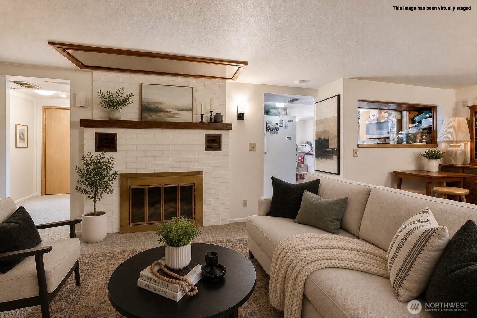 2407 Larch Way Property Photo 16