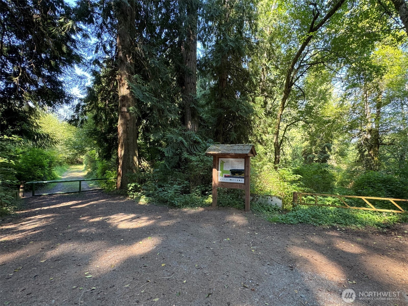888 Farrington Road Property Photo 12