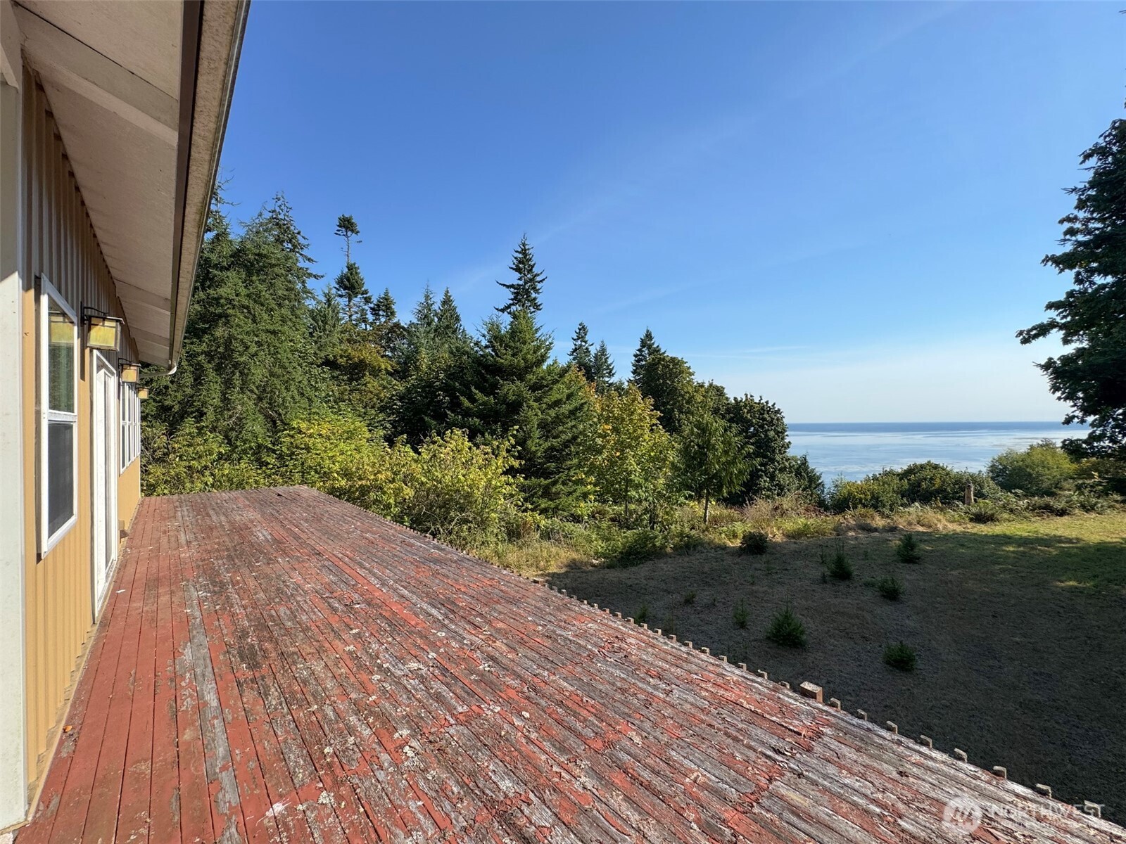 888 Farrington Road Property Photo 34