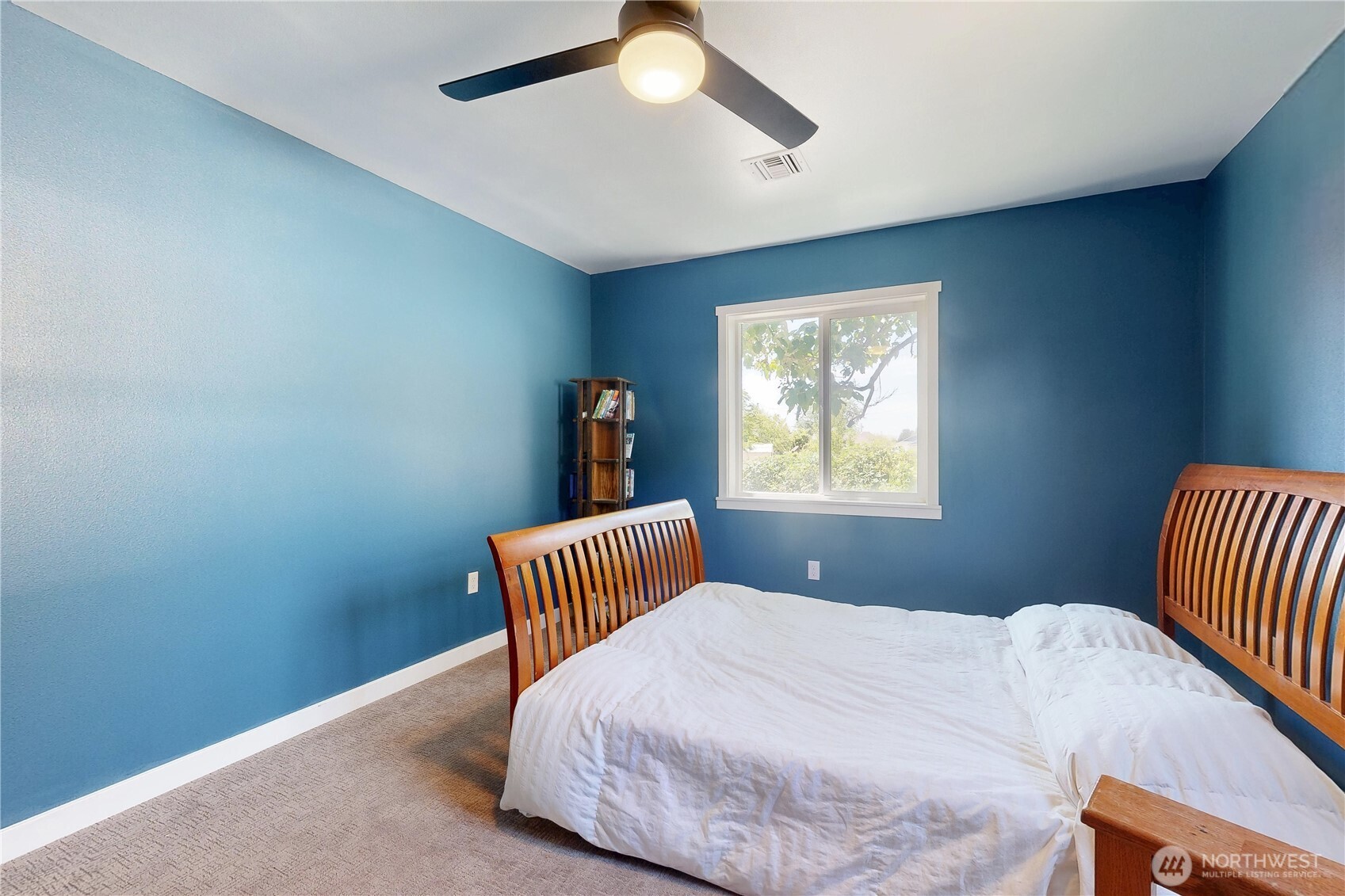 905 Cowl Street Property Photo 34