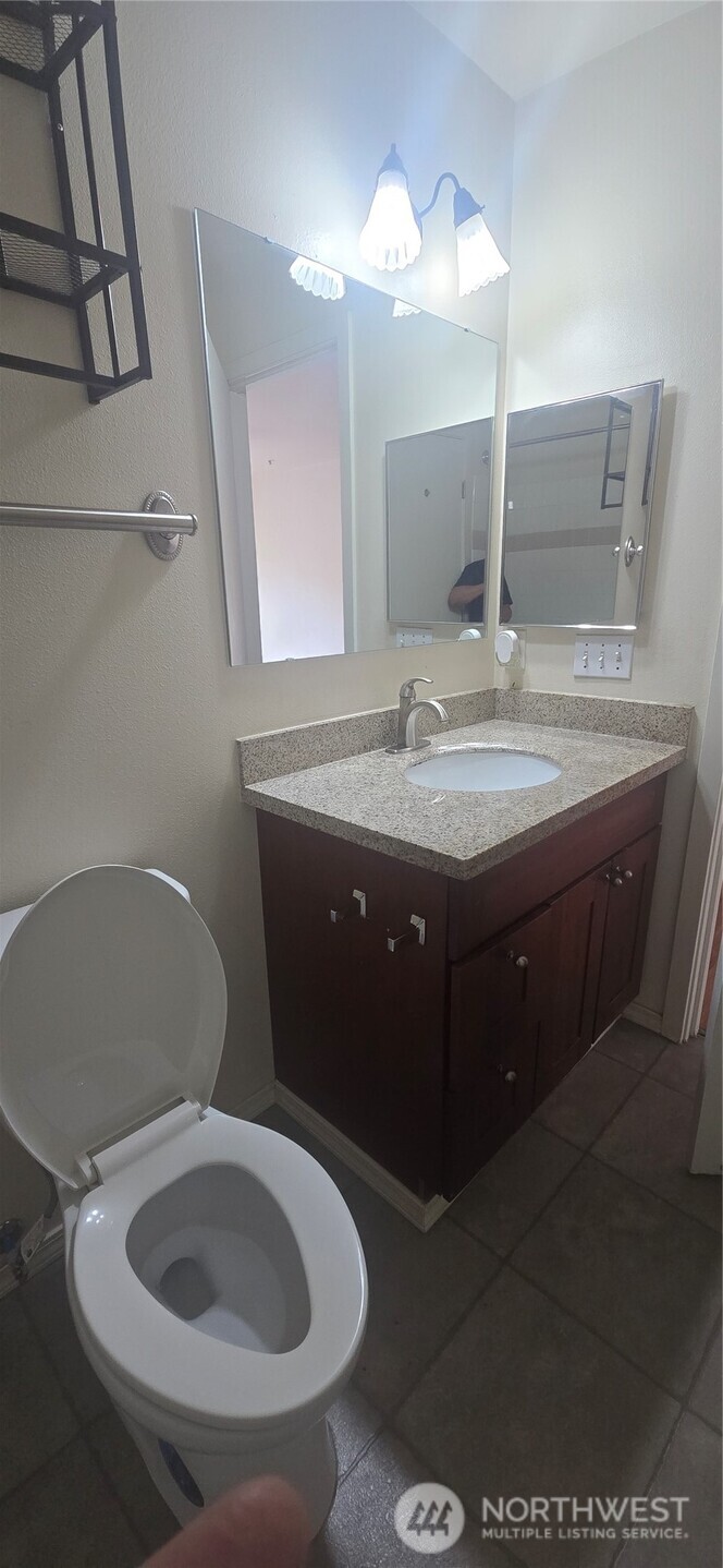 12345 Roosevelt Way 406 Property Photo 14