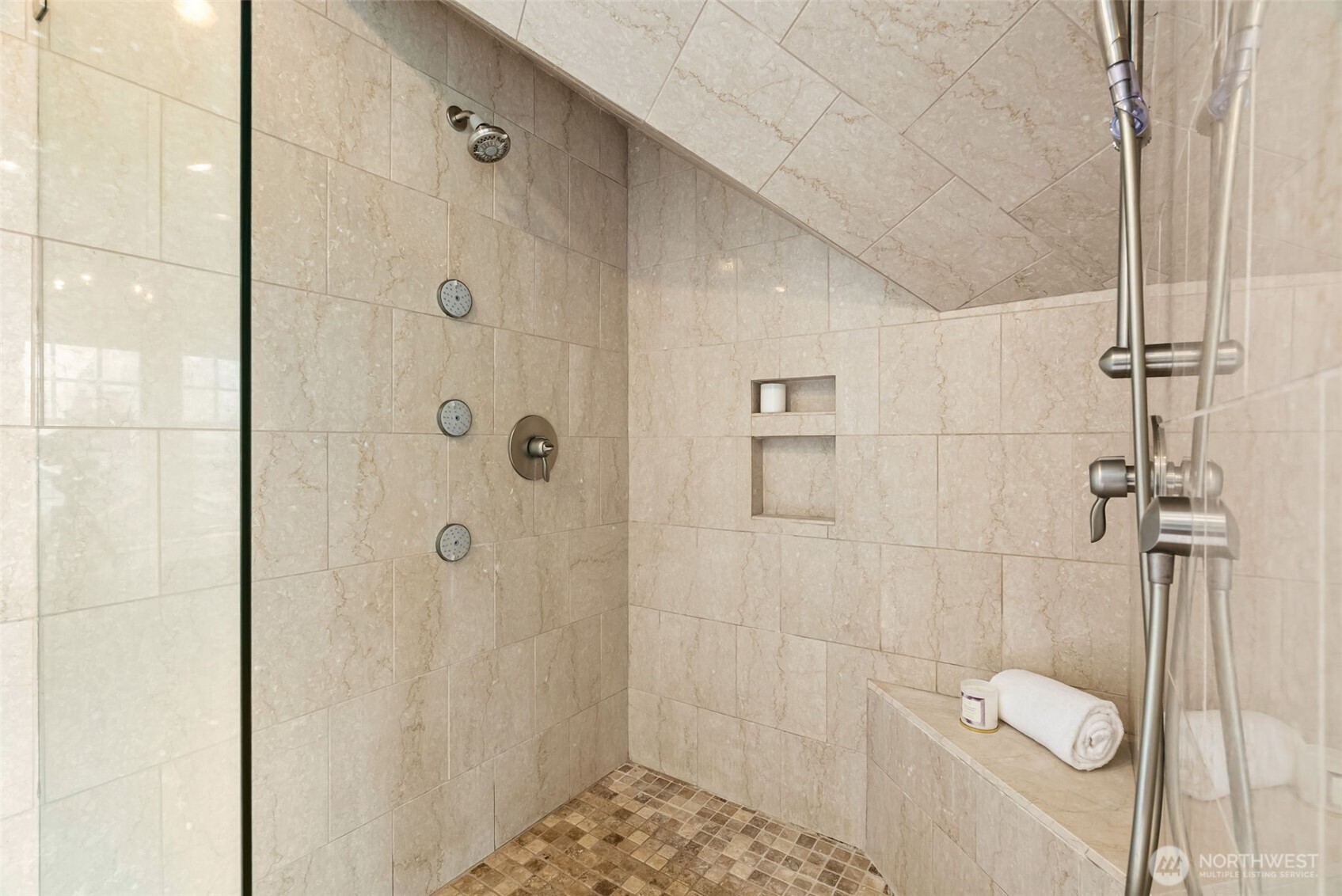 114 Queen Anne Drive Property Photo 27