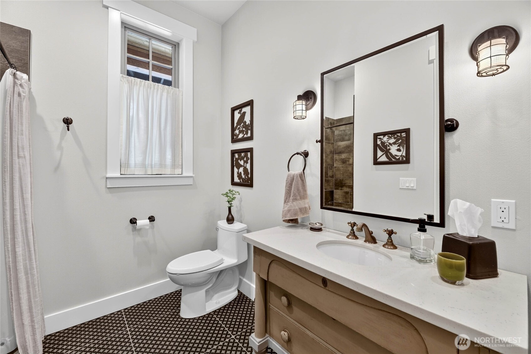 15102 Reserve Drive Property Photo 28