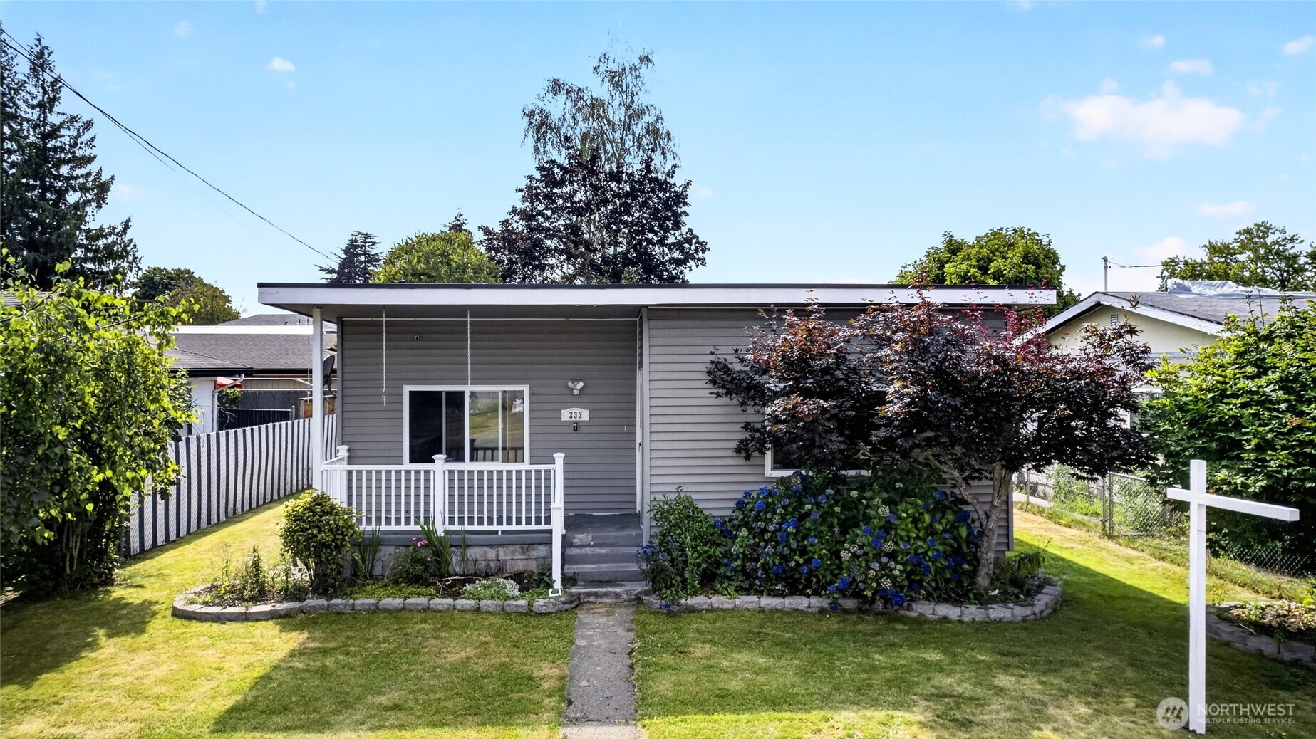 233 Cascade Street Property Photo 1