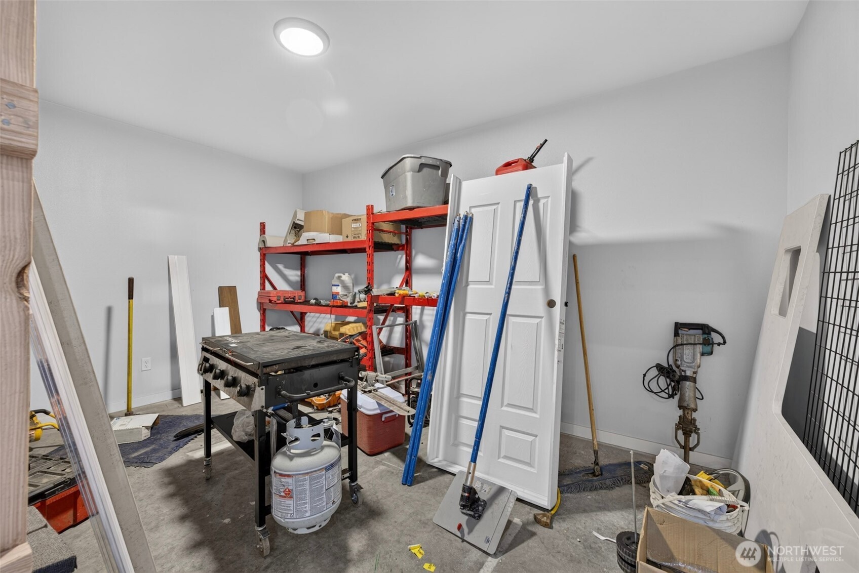 506 E Stover Road Property Photo 15