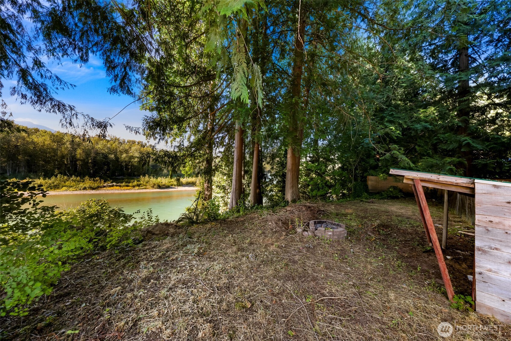 46649 Baker Loop Road Property Photo 3