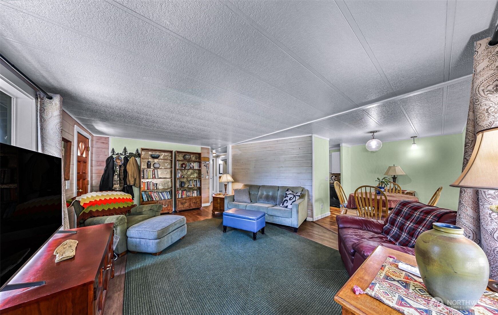 46649 Baker Loop Road Property Photo 7