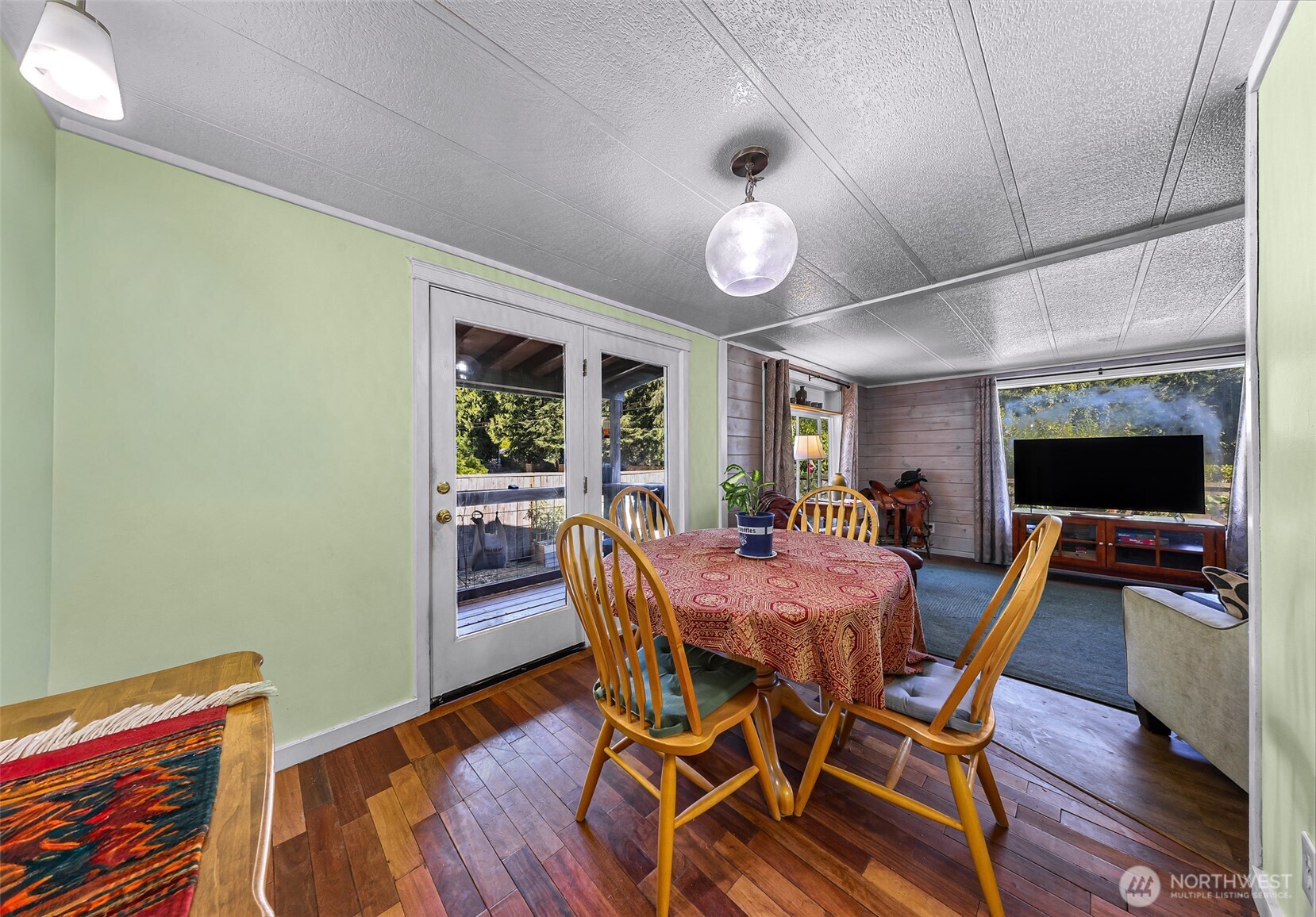 46649 Baker Loop Road Property Photo 9