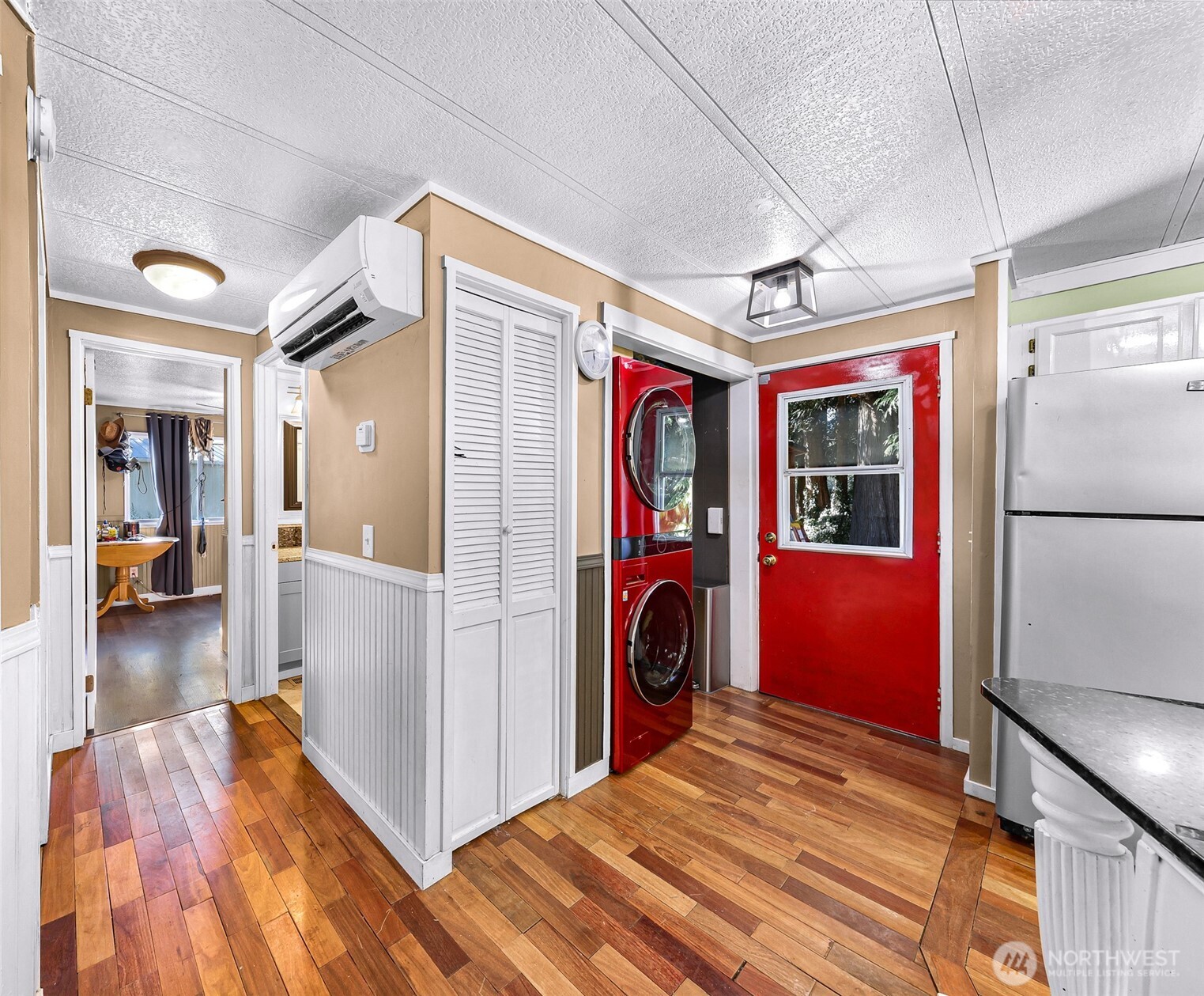 46649 Baker Loop Road Property Photo 17