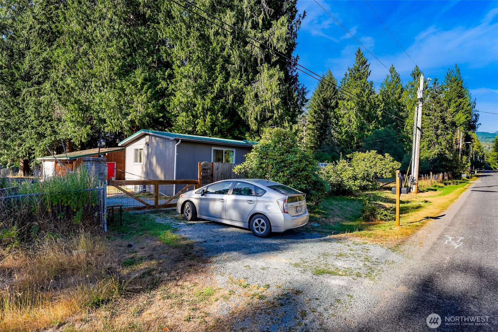 46649 Baker Loop Road Property Photo 23