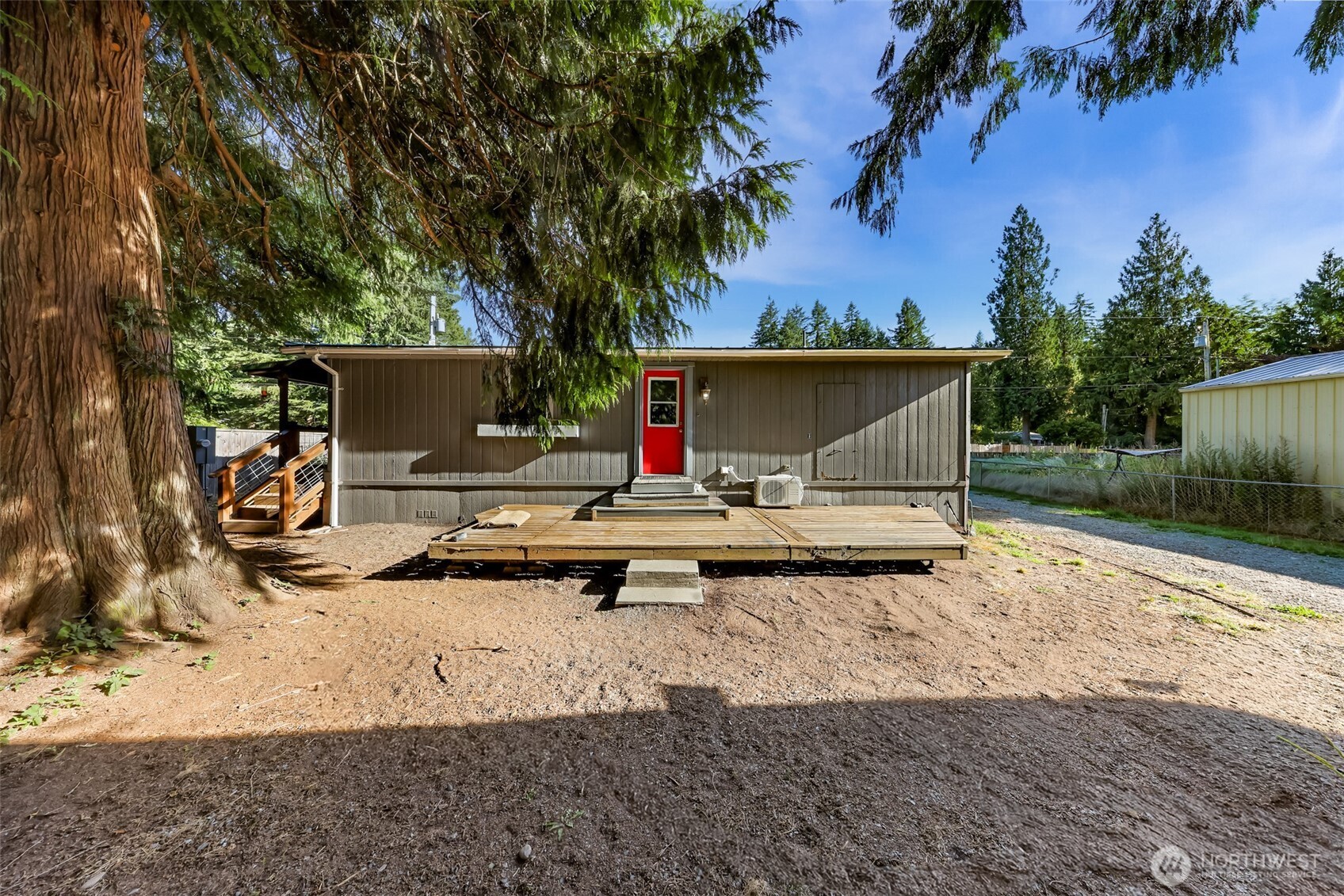 46649 Baker Loop Road Property Photo 24