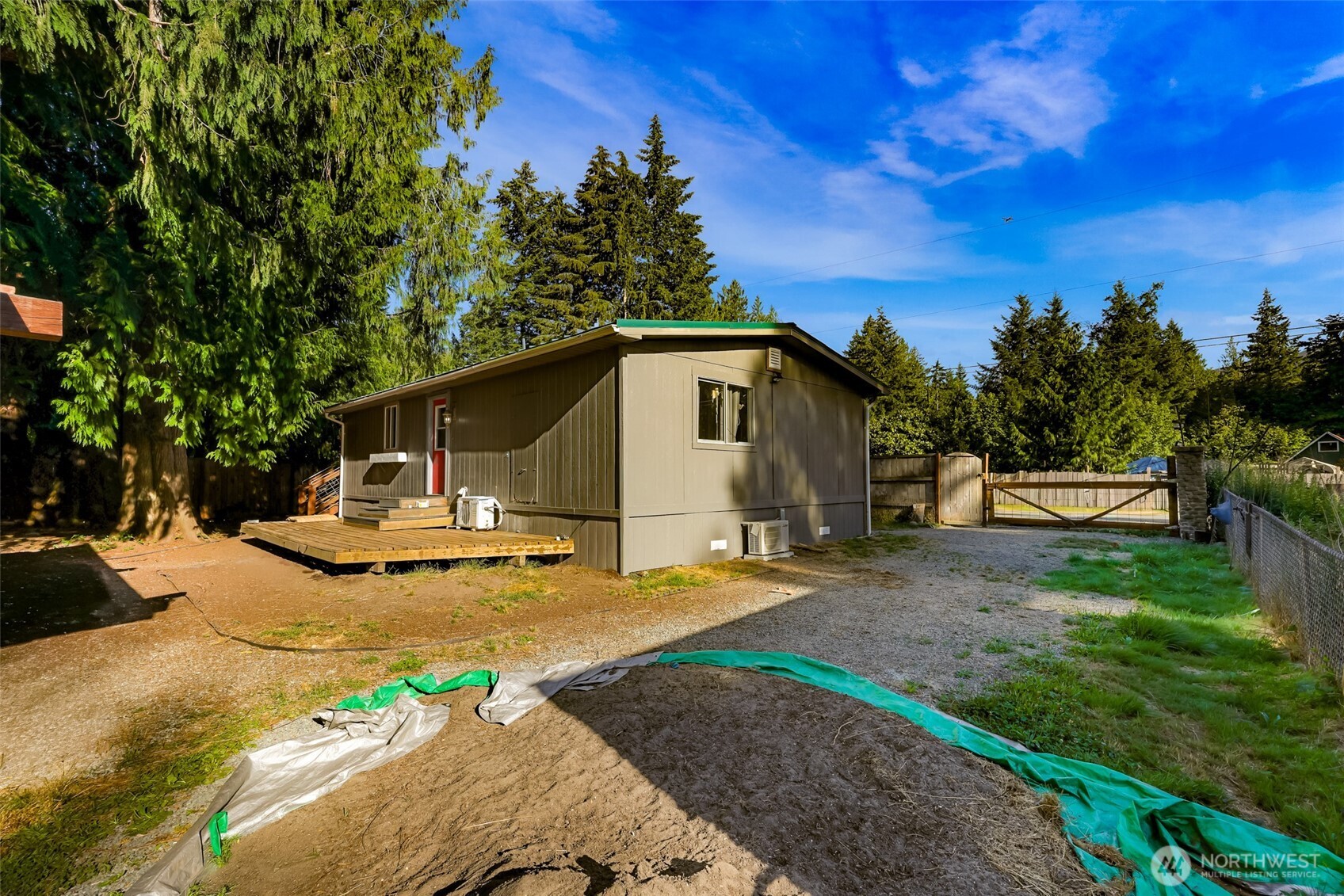 46649 Baker Loop Road Property Photo 26