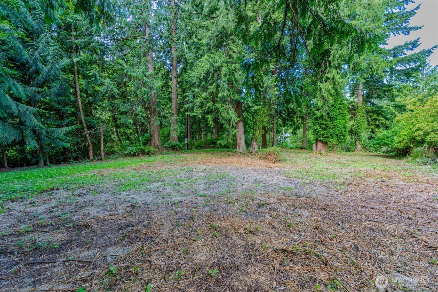 7929 S Lake Ketchum Road Property Photo 2