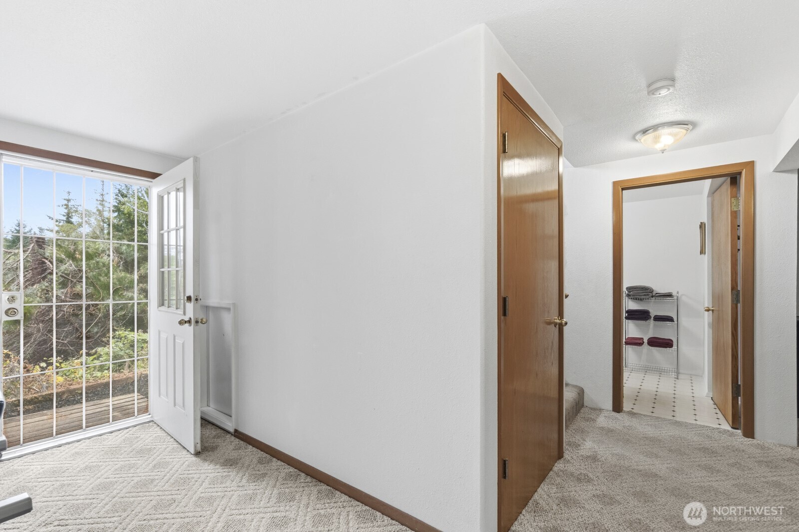 16110 Dodge Lane Property Photo 20